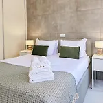 Wonderful Flat In Bonfim By Lovelystay