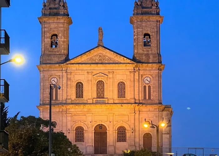 Wonderful Flat In Bonfim By Lovelystay *