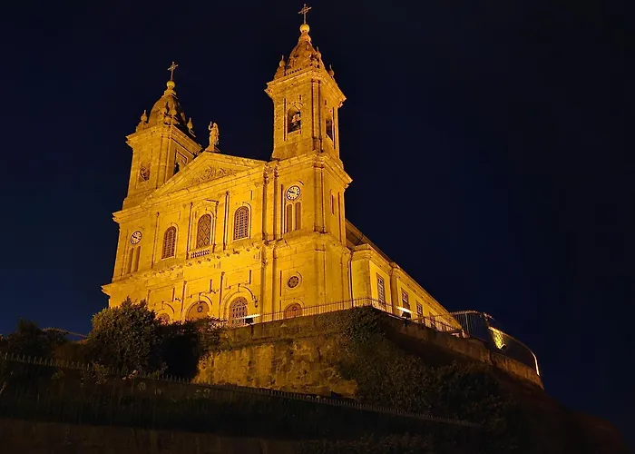 Wonderful Flat In Bonfim By Lovelystay Lägenhet *