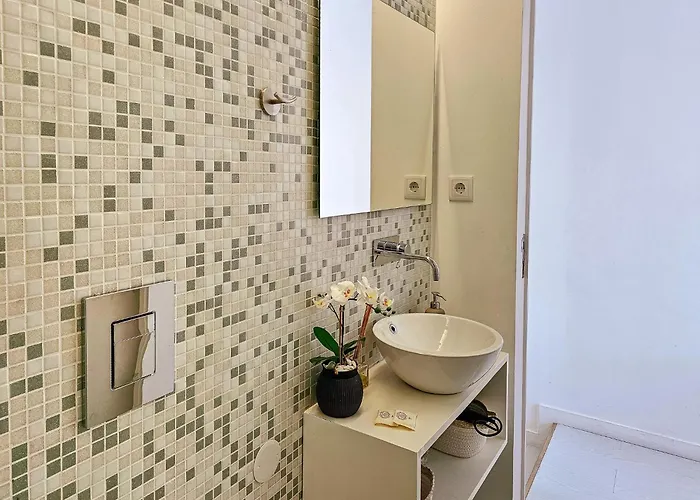 Wonderful Flat In Bonfim By Lovelystay Апартаменты *