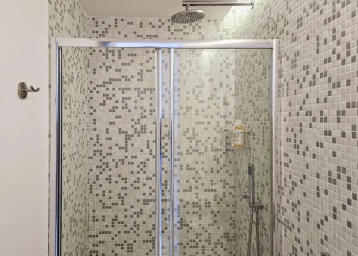 Wonderful Flat In Bonfim By Lovelystay Apartment